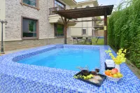 Huitang Yiqi Bieyuan Hot Spring Holiday Villa - Thermen