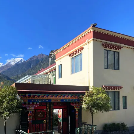 Meet Snow Mountain Boutique Residence