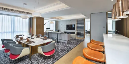 Holiday Inn Guangzhou South Lake