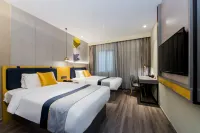 Homeinn Selected Hotel (Shanghai Lujiazui Binjiang Center Xiepu Road Subway Station Store) Hotel in zona Shanghai Maritime University East Campus