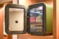 Color and Light Hotel Beijing Guomao CBD - พร้อมWifi