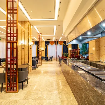 Ledong METEORLAND Hotel