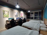 淄博e客电竞酒店 - 豪华三黑房