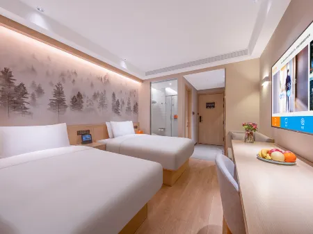 Orange Hotel (Beijing South Railway Station South Square store)