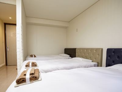 トリプルルーム ホテルエンパイアイン新宿の写真