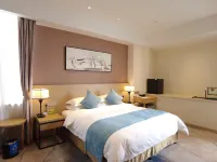 Canal Hotel Hotels in Jiaxing