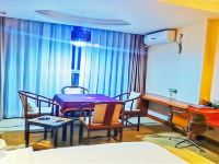 万宁壹家美丽连锁酒店 - 豪华棋牌房