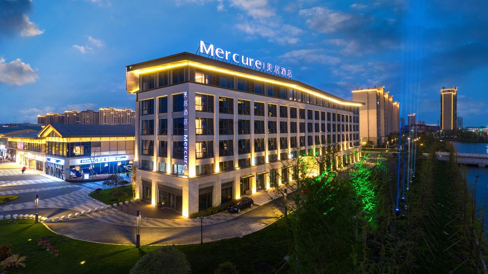 Mercure Jingjiang Incity Plaza