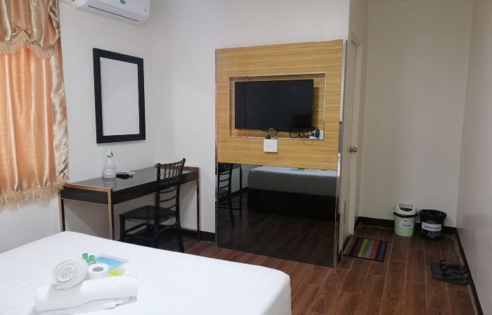 Meaco Royal Hotel-Binan