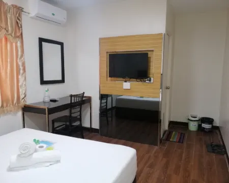 メアコ ロイヤル ホテル - ビナン ビニャンのホテル