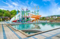 Rongjia Guoyun Hot Spring Resort Các khách sạn ở Hòa Bình