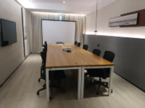 Suning Yayue Hotel (Zhangjiagang Pedestrian Street Manbatt Square) Hotels in Zhangjiagang