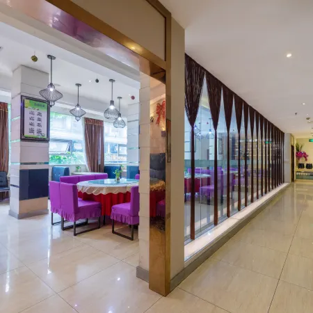 Leshan Hotel