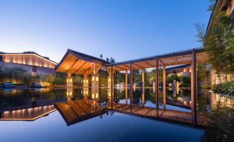 Mount Fanjing Borui Resort