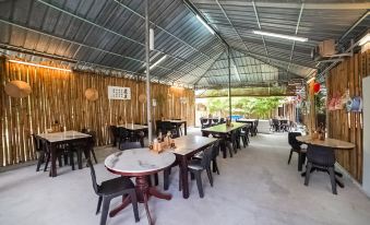 Capital O 89374 Ohana Restaurant & Homestay