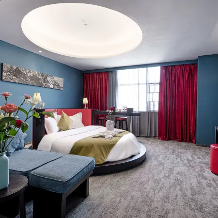 Fulong Hotel (Pingjiang Nanjiangzhen Branch)