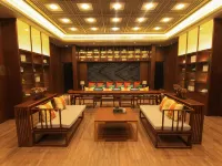 โรงแรมหนานหู โรงแรมกวนหู โรงแรมในเย้ว์หยาง