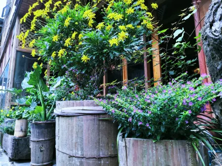 Yuntihui Holiday Hotel Отели рядом с достопримечательностью «Jiachecun»