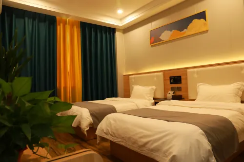 Ruyang Shansong Business Hotel Hotels in Ruyang