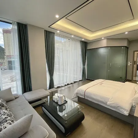 Xinlong Qingyuan Hotel