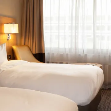 Renaissance London Heathrow Hotel