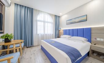 Huashu Hotel (Jiuxin Highway, Songjiang Caohejing Development Zone)