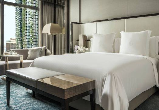 포 시즌스 호텔 내부 전경