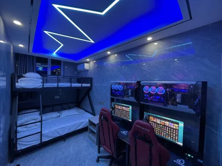 Yuanping Snail E-Sports Hotel