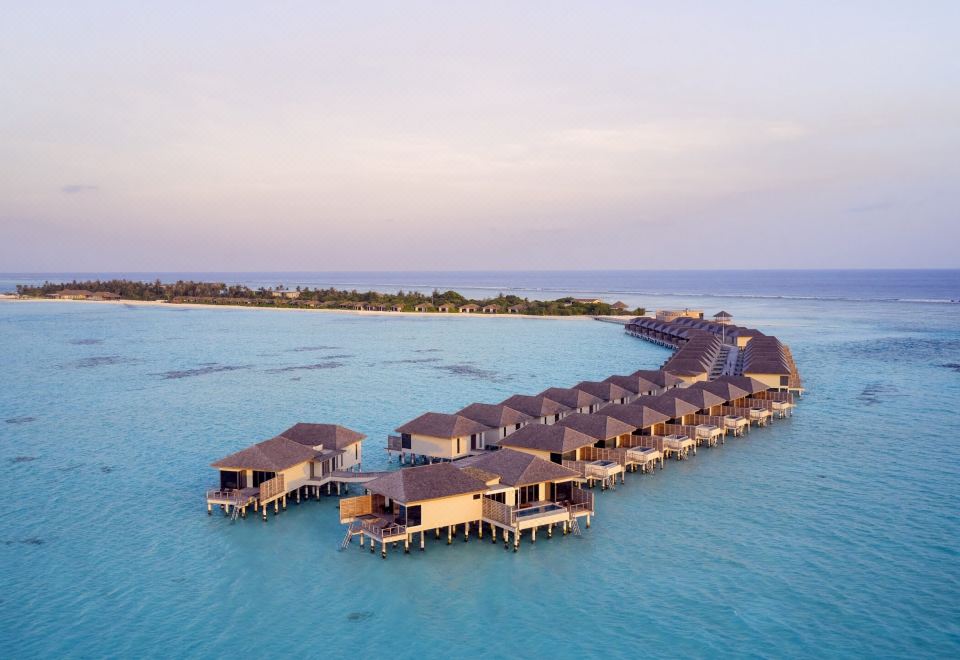Le Méridien Maldives Resort & Spa - Évaluations de l'hôtel 5 étoiles à  Thilamaafushi