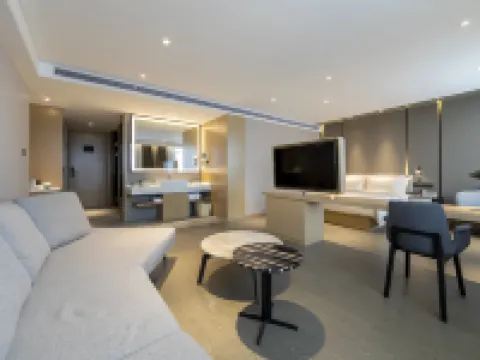 張家界永定區天門山索道站亞朵酒店 張家界酒店