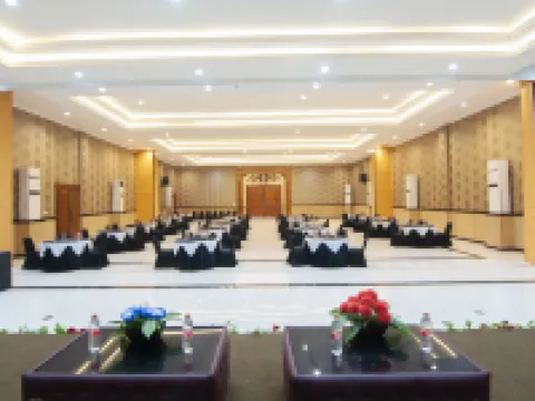 Grand Master Hotel Purwodadi Hotels in Grobogan Regency