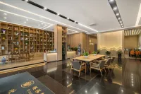 Greentre Carrey Light Luxury Hotel (Taizhou Luqiao Zhongsheng Plaza)