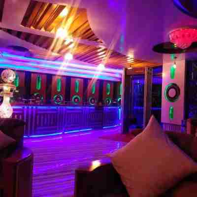 RiverWave Hotel Fitness & Recreational Facilities