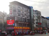 Zhongjiang Yijia Hotel (Cangyong Road Branch)