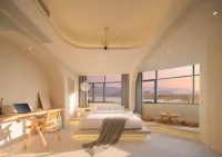 Xishuangbanna Jinghong Hexu Mubai Resort Hotel (Gaozhuang Star Night Market) Hotels in Poshui Plaza