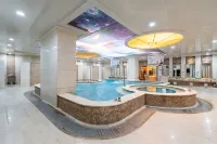 Qingyang Xiongyue Grand Hotel (Municipal Government Dongfang Lijingmao)