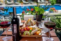 Wineport Lodge Agva Hotels near Park