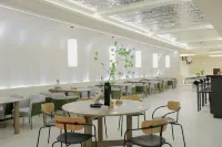 Shangchun Hot Spring Resort Hotel