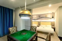 Huadu Boutique Apartment (Tangxia Huayuan Xinjie Store, Dongguan)