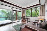 Yangshuo Riverside Resort Hotel