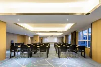 Cheermay Hotel (Kaifeng Tongxu County Government Branch) - parcheggio