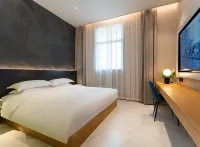 Ibis Styles Hotel (Zhuhai Huafa Shangdu)