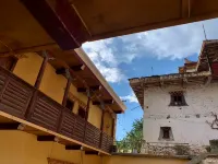 DanBa BanYiNaSaBo Homestay 소포 티베트 마을 고대 족 주변 호텔