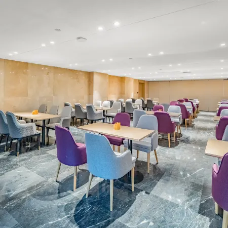 Lavande Hotel (Zhuozhou Baoding Dier Zhongxinyiyuan)