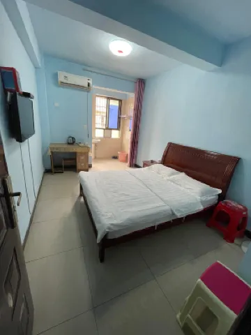 Zengjie Guest House (Longhua Subway Station)