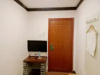 Qiu Youth Inn