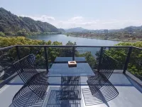 Jiuju Shendu Inn - con vista montagne