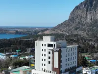 Lemain Hotel Seogwipo マリンパーク周辺のホテル