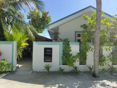 Vaali Maldives Island Escapes & Dive Отели в г. Rakeedhoo