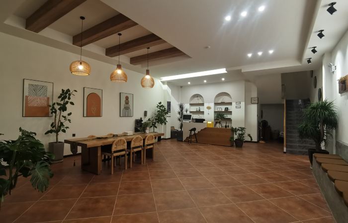 Van Mo Boutique Hotel